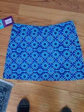 Tranquility by Colorado Clothing geometric patterned blue activewear